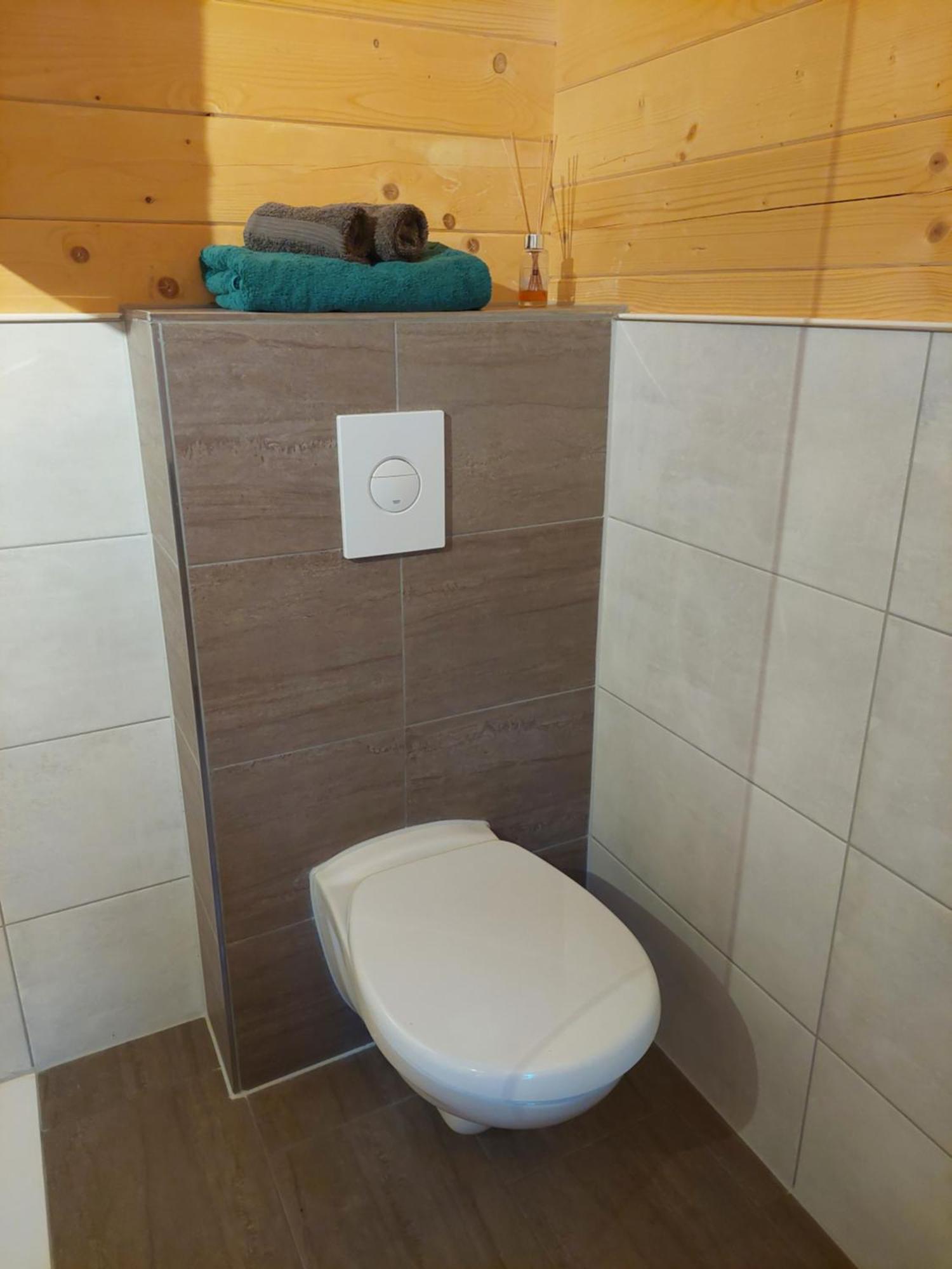 Ferienwohnung Tiny House Am Teich Garnsdorf Exterior foto